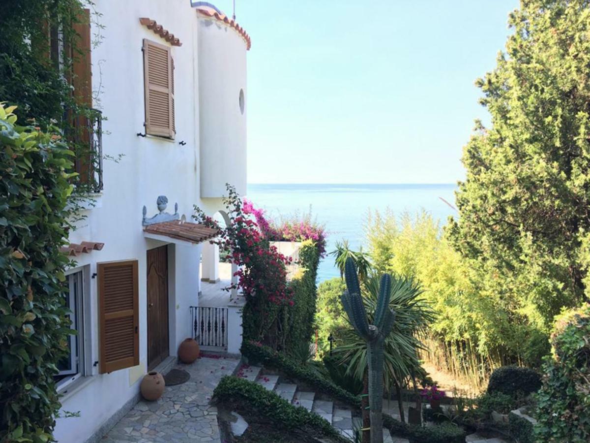 Villa Eliodora - Due Appartamenti أرنزانو المظهر الخارجي الصورة